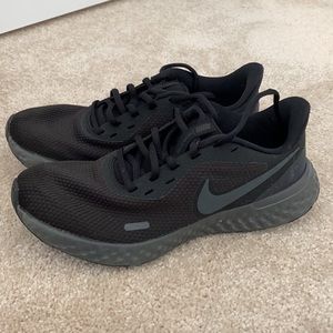 nike running shoes